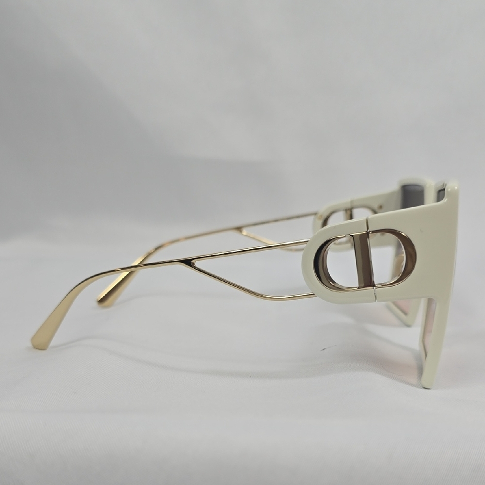 Dior White Sunglasses with Square Frame - Picture 3 of 6